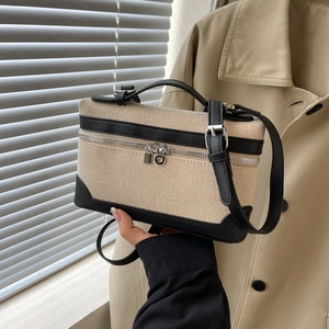 Sac bandoulière rétro en toile avec garniture en cuir noir et texture tissée contrastée