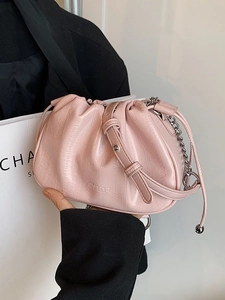 Women's Pleated Cloud Crossbody Bag Fashion Metallic PU Leather Shoulder Bag With Silver Chain Drawstring Handbag