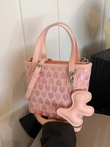 Pink heart jacquard tote bag with leather straps and creative plush heart pendant
