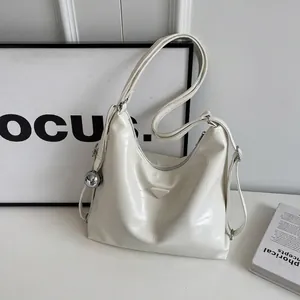 Women Large Capacity Tote Bag Trendy Crocodile Texture PU Leather Shoulder Bag Triangle Logo Metal Ball Pendant Hobo Bag