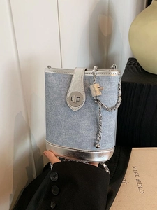 Women's Denim Bucket Bag Fashion PU Leather Splicing Chain Strap Shoulder Bag Small Crossbody Bag Metal Lock Daily Purse
