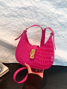 Sac sous le Bras pour Femmes en Cuir PU avec Motif Crocodile Sac Hobo Vintage avec Boucle en Métal Doré pour Usage Quotidien