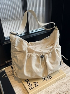Women's Large Capacity Nylon Tote Bag Pleated Drawstring Crossbody Shoulder Bag Casual Commuter Street Trend Handbag