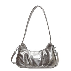 Sac hobo argenté métallisé à plis avec bandoulière et texture froncée minimaliste