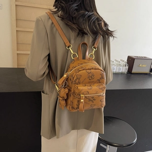 Mini sac à dos marron en cuir avec motifs ours en peluche et pendentif en peluche
