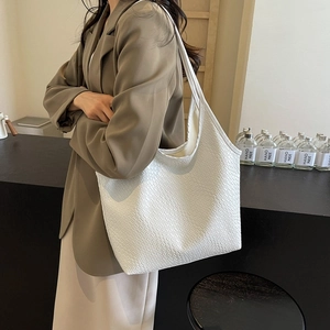 White large capacity tote bag with crocodile pattern and long straps for women