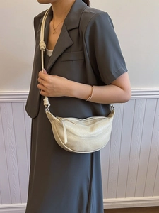 Women Minimalist Pleated PU Leather Half Moon Shoulder Bag Trendy Knot Strap Hobo Crossbody Bag Versatile Underarm Dumpling Purse