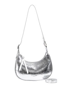 Sac demi-lune argenté métallisé avec texture froissée pour épaule et bandoulière