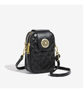 Detailansicht der schwarzen gesteppten Handytasche mit goldenem Ruder-Metallbeschlag