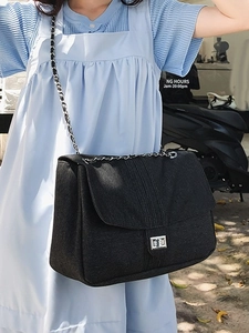 Sac Cabas en Denim Grande Capacité pour Femmes Vintage Chaîne Sac à Épaule Bandoulière Avec Fermoir Carré Sac à Main Décontracté