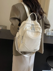 Sac à dos en cuir beige pour femmes avec bandoulière large à motifs géométriques