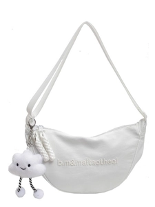 Sac bandoulière en nylon blanc en forme de croissant avec broderie et charm nuage