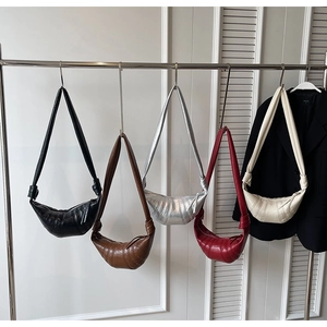 Detailed display of five colors for large capacity faux leather croissant sling bags
