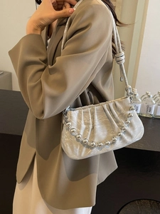 Damen Geraffte Unterarmtasche Mit Silberner Metallkugelkette PU-Leder Wolkenschultertasche Mode Minimalistische Handtasche