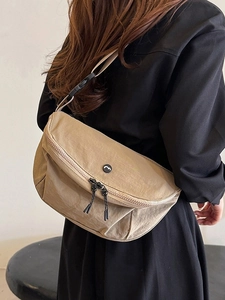 Women Casual Washed Cloth Shoulder Bag Lightweight Large Capacity Saddle Crossbody Bag Adjustable Wide Strap Chest Bag Outdoor Travel Fashion Half-Moon Bag