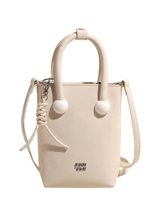Mini sac seau blanc crème moderne avec poignée rigide et détail de charme tressé