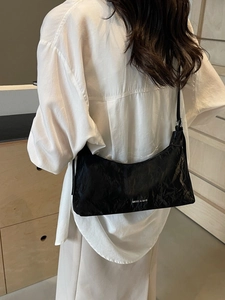 Minimalist PU Leather Pleated Underarm Bag For Women Large Capacity Niche Design Hobo Shoulder Bag Solid Color Zipper Handbag
