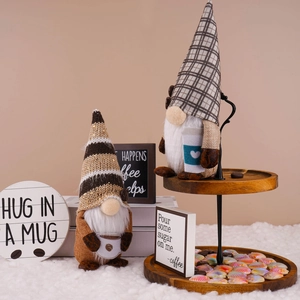 Gnomes de café en peluche avec chapeaux à rayures et carreaux pour décoration