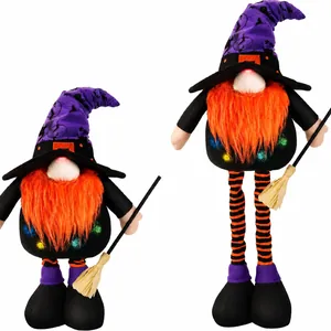 Gnomi di Halloween luminosi con gambe telescopiche, barba arancione e cappello