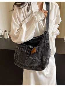 Damen Retro Denim Umhängetasche Große Kapazität Crossbody Tote Bag Mit Buchstabendruck Kontrastnähten Für Studenten Alltag