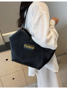 Women's Large Capacity Pleated Tote Bag Fashion Contrast Color PU Leather Shoulder Bag V-Shaped Vertical Striped Shopper Bag