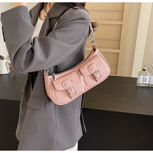 Schicke rosa Leder-Baguette-Tasche mit Doppelschnallen-Taschen als Unterarm-Schultertasche