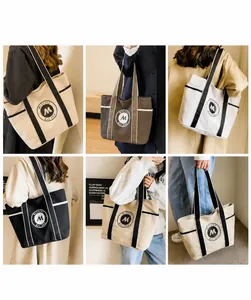 Collage de bolsos tote grandes de lona en cuatro colores con logo vintage para el diario
