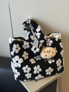 Women Large Capacity Sherpa Plush Tote Bag Cute Floral Shoulder Handbag With Small Bear Charm Daily Commute Fashion