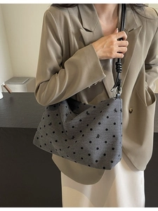 Sac Fourre-tout en Nylon Grande Capacité pour Femme Avec Nœud Pois Imprimé Cœur Sac à Épaule Décontracté Mode Femme