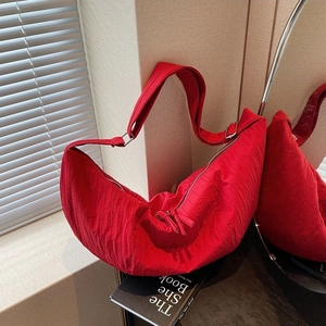 Borsa a Tracolla Casual in Nylon Plissettato da Donna Grande Capacità Tinta Unita Borsa Hobo Mezzaluna Versatile