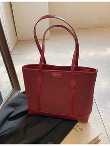 Retro burgundy matte suede tote bag with leather trim and gold brand logo