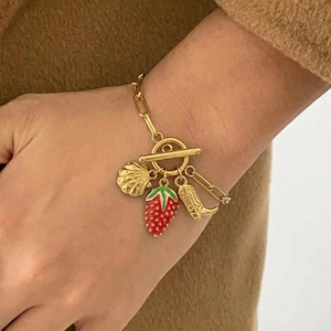 Bracelet En Acier Inoxydable Avec Breloques Fraise Coquille Botte Émail Plaqué Or 18K Chaîne Trombone Fermoir Cabillot Femmes