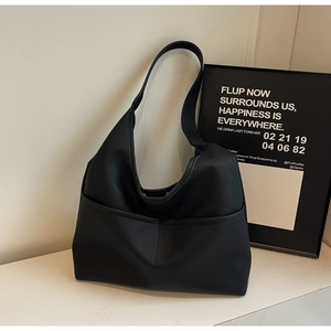 Minimalist black lychee pattern leather hobo shoulder bag with large capacity for women