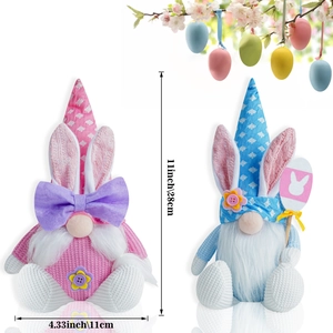Set de gnomos de Pascua de peluche con orejas de conejo, 28 cm de alto en fondo blanco