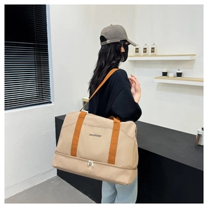 Sac de voyage avec rangement double couche et compartiment de séparation humide-sec