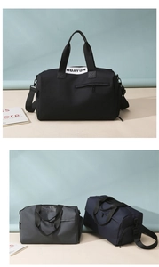 Bolsas de deporte impermeables en tres colores con correas de hombro desmontables