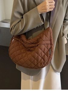 Sac Hobo Matelassé à Losanges pour Femmes Grande Capacité Rembourré en Nylon Sac à Bandoulière Large Sangle Réglable Sac à Main Décontracté