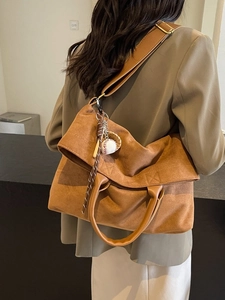 Borsa Tote Grande Capacità in Finta Pelle Scamosciata Vintage Per Donna Borsa a Tracolla in PU Con Ciondolo da Baseball