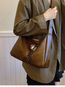 Women Large Capacity PU Leather Hobo Bag Vintage Half Moon Shoulder Bag With Baseball Charm Solid Color Casual Crossbody Bag