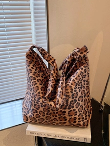Women Large Capacity Leopard Print Tote Bag PU Leather Vintage Bucket Shoulder Bag Fashion Commuter Hobo Handbag