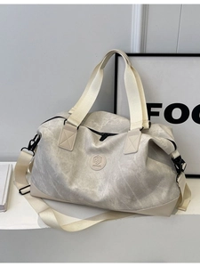 Large capacity travel bag in marble grey with adjustable straps for gym and travel