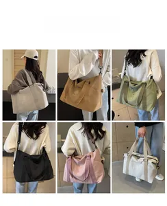 Collage de sacs de voyage multifonctionnels en six couleurs avec bandoulière réglable