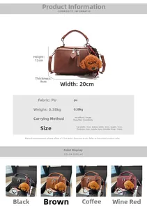 Vue détaillée du sac polochon en cuir PU avec son adorable pendentif chien en peluche