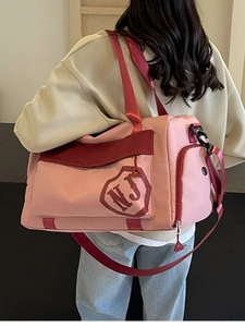 Sac de fitness rose et bordeaux de grande capacité avec logo NJ et bandoulière