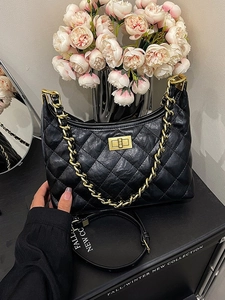 Borsa a Tracolla da Donna in Pelle PU Trapuntata Nera Catena Oro Borsa Sottoscella Dumpling Bag Borsa a Spalla per Appuntamenti