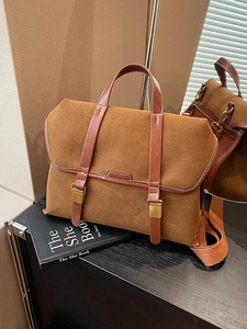 Vintage Damen Rucksack Aus PU Leder Mattierte Wildlederoptik Handtasche Große Kapazität Pendler Umhängetasche Metallschnalle