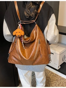 Borsa Tote in Pelle PU di Grande Capacità Vintage per Donna 3-In-1 Spalla Tracolla Zaino Pendolare Borsa a Mano Con Ciondolo