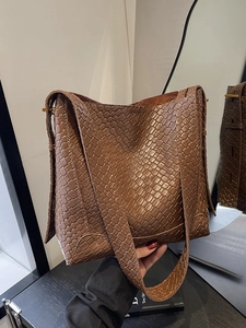 Sac à Bandoulière en Cuir PU à Motif Tressé Vintage pour Femmes Grande Capacité Mode Urbaine Navette Sac Seau Sac Fourre-Tout Décontracté Sac à Main Souple