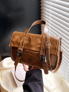 Retro brown large capacity messenger bag in oil wax PU leather with top handle and strap