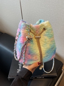Chic rainbow gradient plush bucket bag with golden chain strap and sequins for women